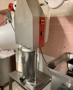 PSV VILLA ST13 hydraulic stuffer 13L stainless steel | Robust and hygienic professional sausage machine